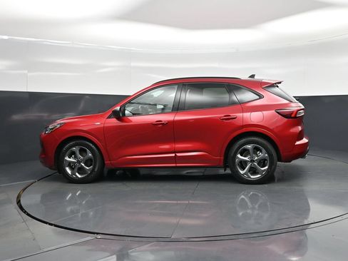 Certified 2023 Ford Escape ST-Line w/ Tech Pack #1 FWD image 27