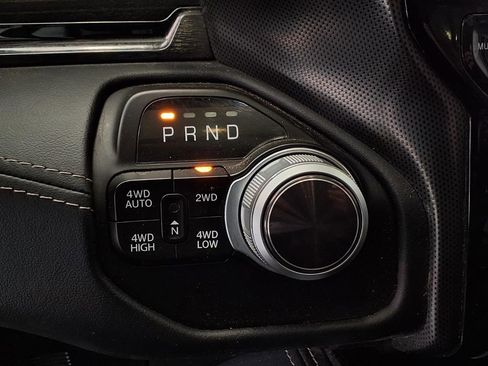 Used 2022 RAM 1500 Limited AWD/4WD image 9
