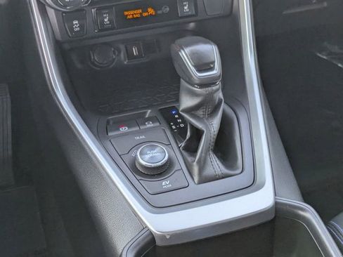 Used 2022 Toyota RAV4 XSE image 13