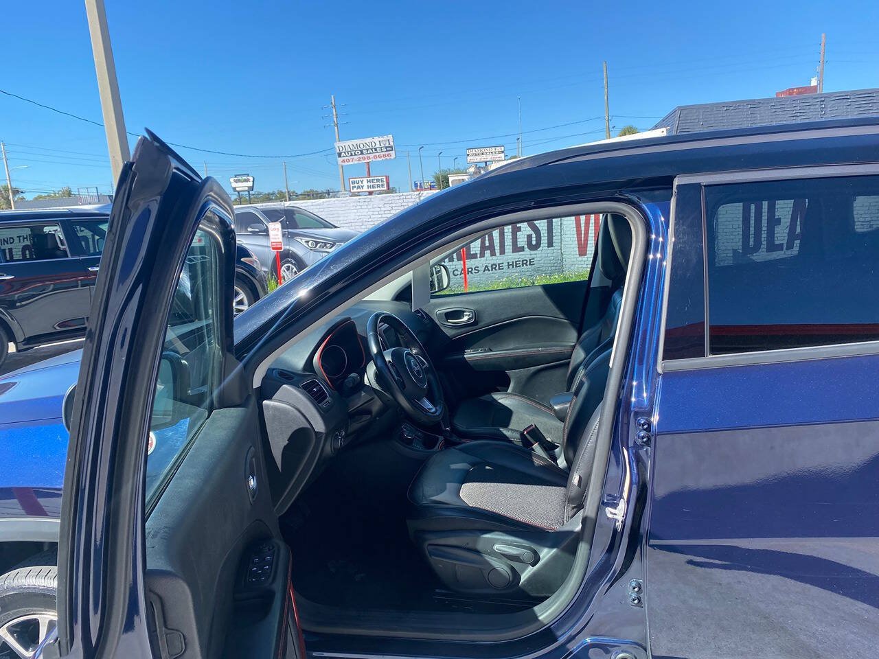 Used 2019 Jeep Compass Trailhawk AWD/4WD image 8