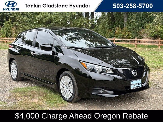 Used 2025 Nissan Leaf S FWD image 1