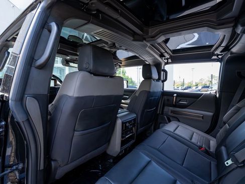 Used 2024 GMC Hummer EV 2X w/ Extreme Off-Road Package AWD/4WD image 49