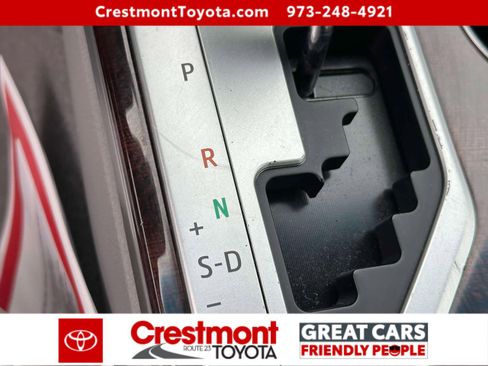 Used 2013 Toyota Camry XLE w/ Leather Pkg image 26