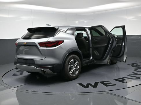 Used 2023 Chevrolet Blazer LT FWD image 30