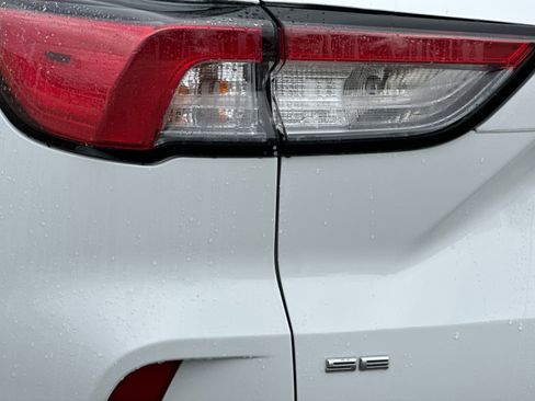 Certified 2022 Ford Escape SE w/ Convenience Package image 27