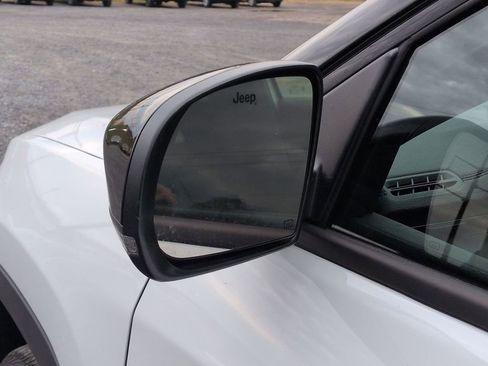 New 2026 Jeep Compass Limited image 7