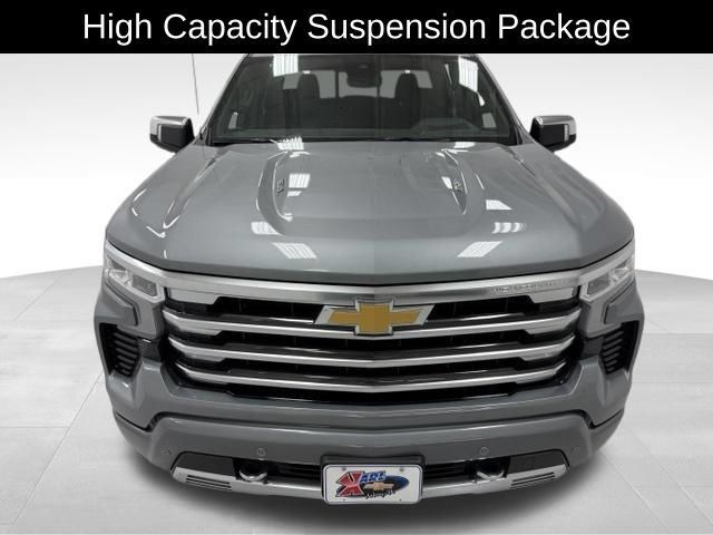 Certified 2024 Chevrolet Silverado 1500 High Country w/ Technology Package AWD/4WD image 7