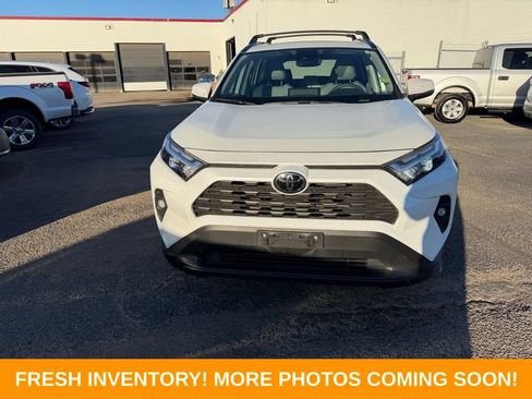 Used 2023 Toyota RAV4 XLE Premium image 2