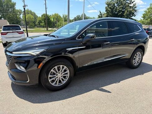 Certified 2023 Buick Enclave Essence w/ Trailering Package, 5000 lbs. AWD/4WD image 7