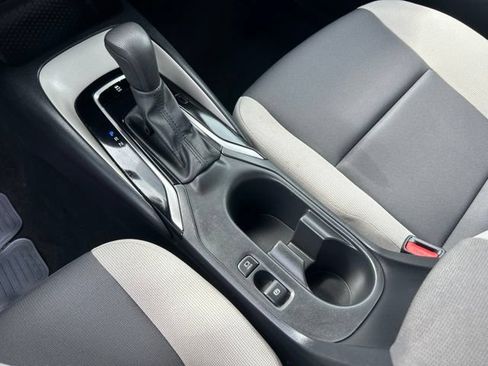 Used 2024 Toyota Corolla LE FWD image 23