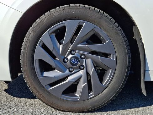 Used 2024 Subaru Legacy Sport image 9