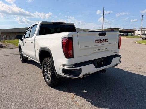 Used 2025 GMC Sierra 1500 AT4 AWD/4WD image 10