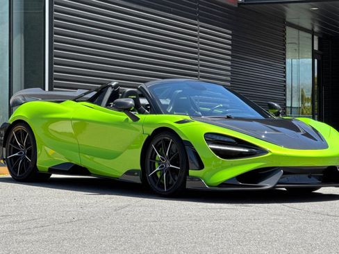 Used 2022 McLaren 765LT RWD image 10
