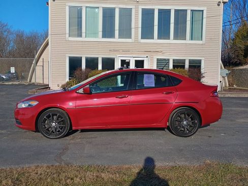 Used 2013 Dodge Dart SXT w/ Popular Equipment Group image 2