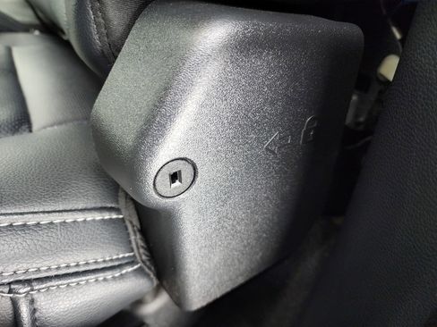 Used 2022 Ford F250 Lariat w/ Lariat Ultimate Package image 40