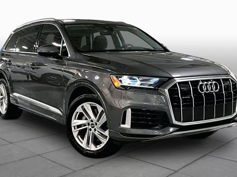 Used 2023 Audi Q7 2.0T Premium w/ Convenience Package AWD/4WD image 4