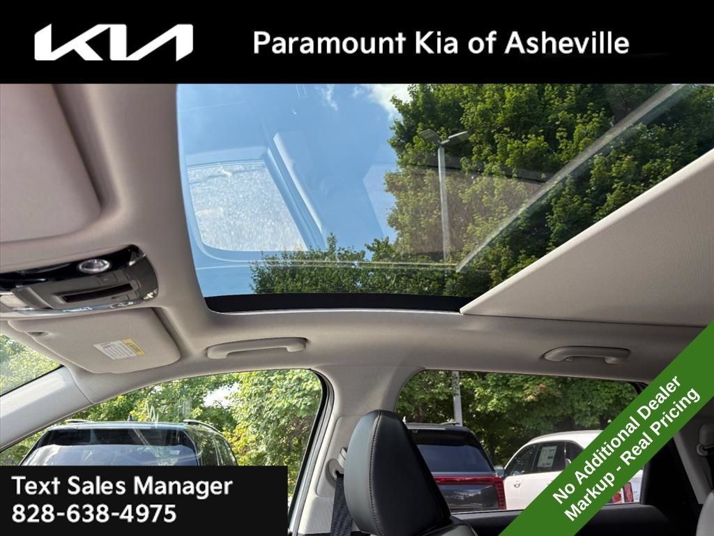 New 2026 Kia Sorento S FWD image 14