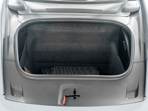 Used 2024 Porsche 911 Carrera 4 GTS image 50