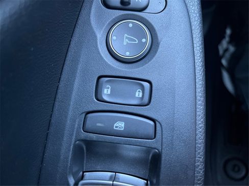 Used 2018 Honda Accord LX image 38