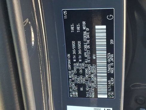 Used 2026 Toyota 4Runner Limited image 27