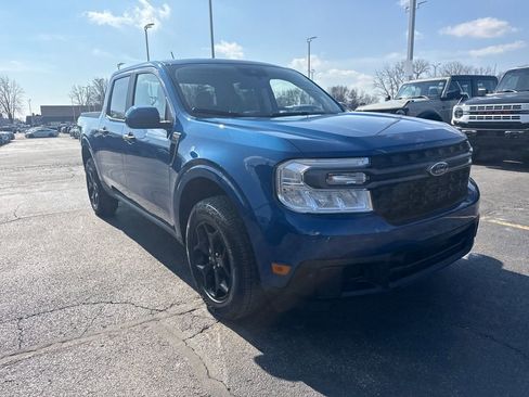 Used 2023 Ford Maverick XLT w/ Equipment Group 300A Standard image 4