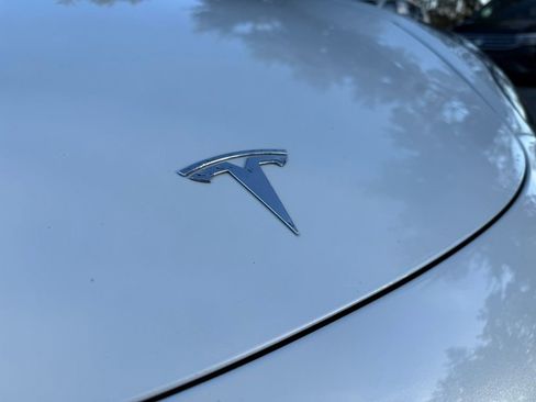 Used 2020 Tesla Model 3 image 5