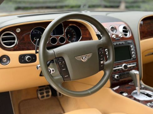 Used 2005 Bentley Continental GT image 16