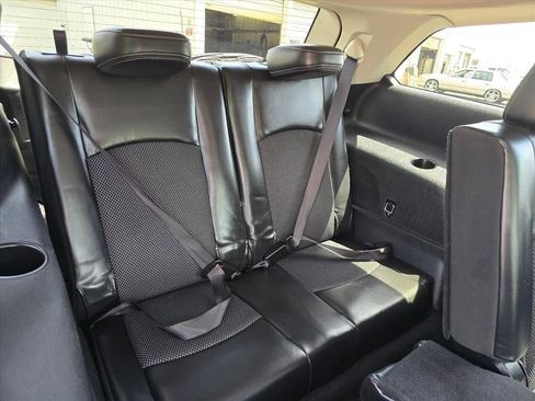 Used 2019 Dodge Journey Crossroad w/ Nav & Sun Group FWD image 15