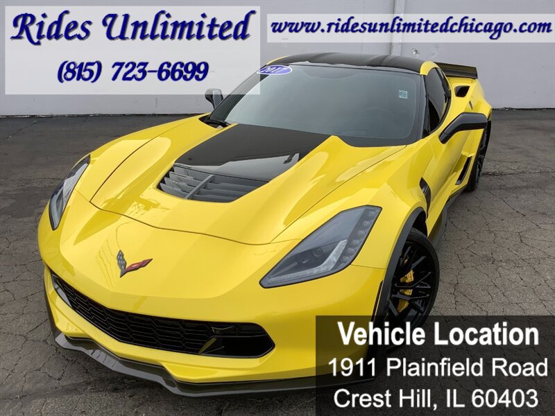 Used 2017 Chevrolet Corvette Z06 w/ Z07 Performance Package RWD image 9