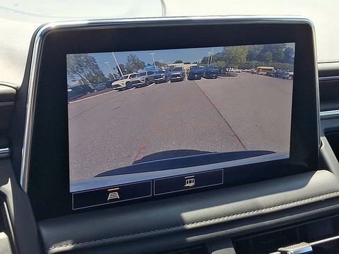Used 2021 Chevrolet Tahoe LT AWD/4WD image 13