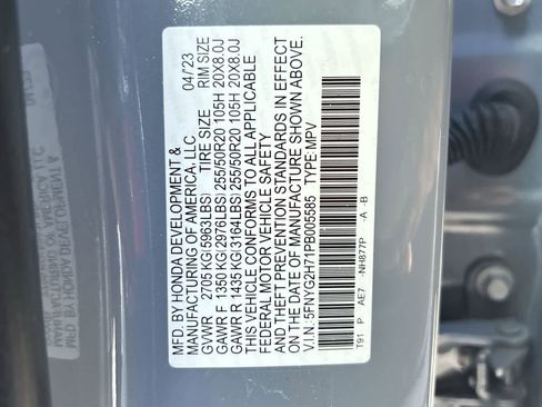 Used 2023 Honda Pilot Touring image 2