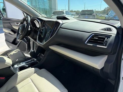 Certified 2023 Subaru Ascent Limited image 24