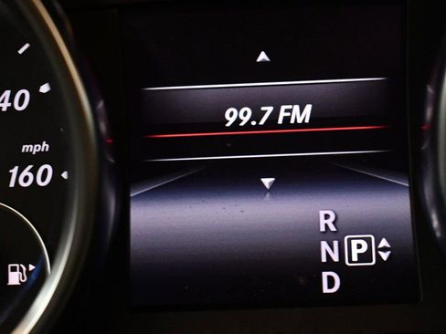 Used 2014 Mercedes-Benz GL 450 4MATIC image 53