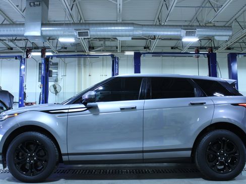 Used 2020 Land Rover Range Rover Evoque S image 36