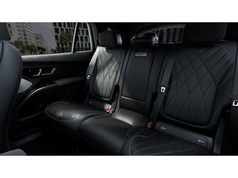 New 2026 Mercedes-Benz EQS 550 4MATIC SUV image 5