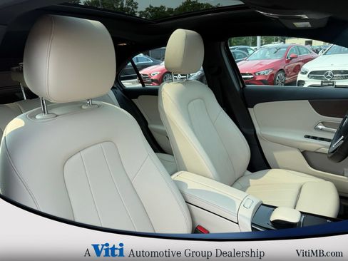 Used 2022 Mercedes-Benz A 220 4MATIC image 30