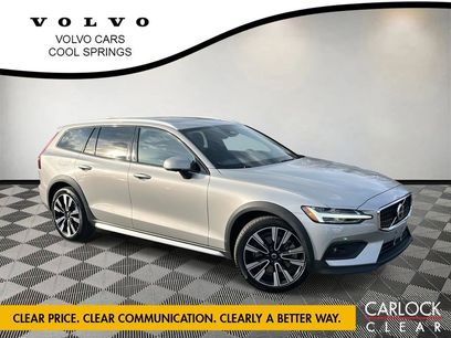Used 2023 Volvo V60 B5 Cross Country Ultimate w/ Climate Package