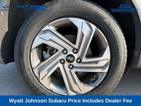 Used 2023 Hyundai Santa Fe SE FWD image 9