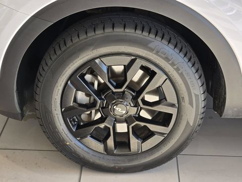 Used 2023 Kia Telluride SX Prestige X-Pro AWD/4WD image 10