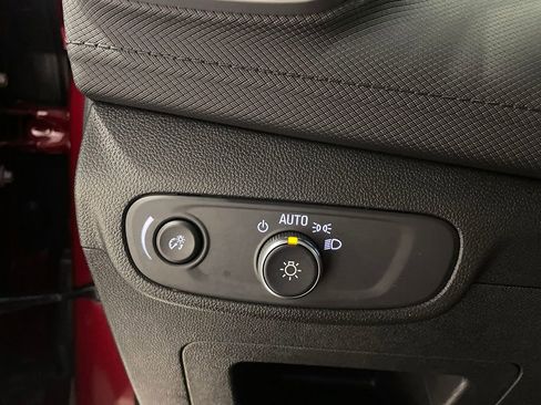 Used 2025 Chevrolet TrailBlazer LT w/ LT Cold Weather Package image 31