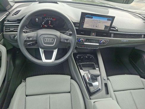 Used 2025 Audi A5 2.0T Prestige image 11