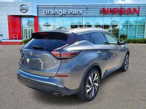 Used 2022 Nissan Murano SL image 2