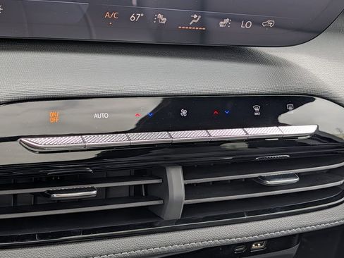 New 2026 Buick Enclave Sport Touring w/ Power Package AWD/4WD image 50