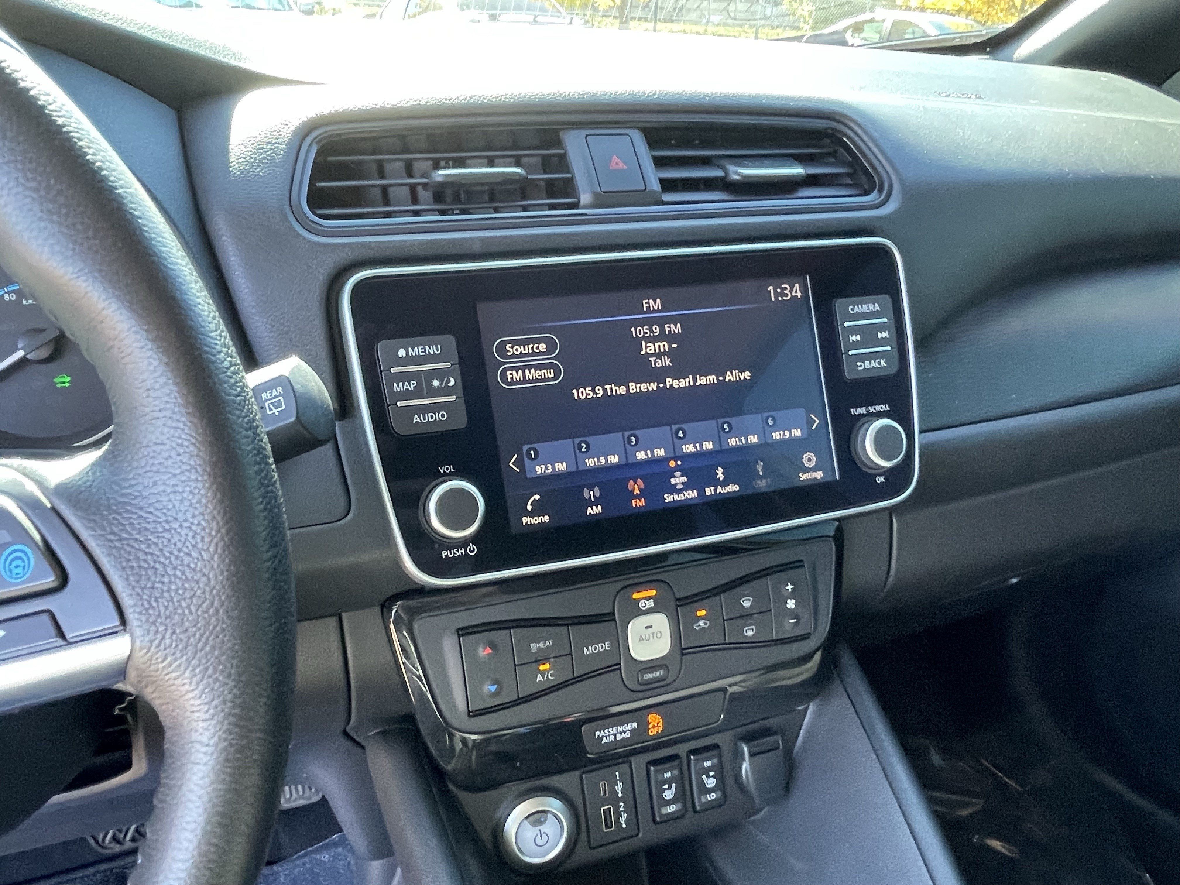 Used 2024 Nissan Leaf SV Plus FWD image 23