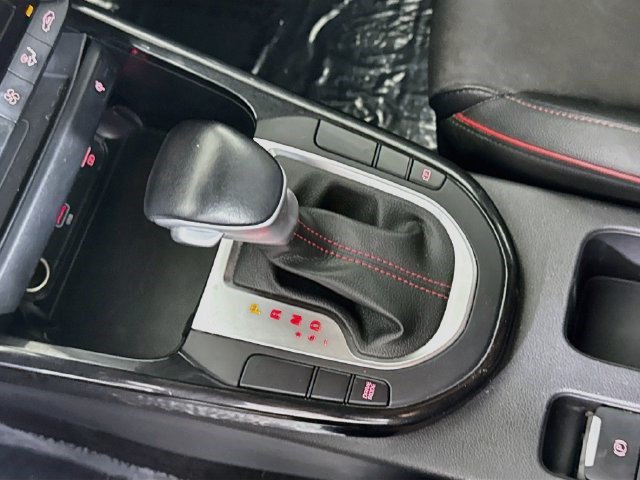 Used 2022 Kia Forte GT w/ GT Technology Package FWD image 19