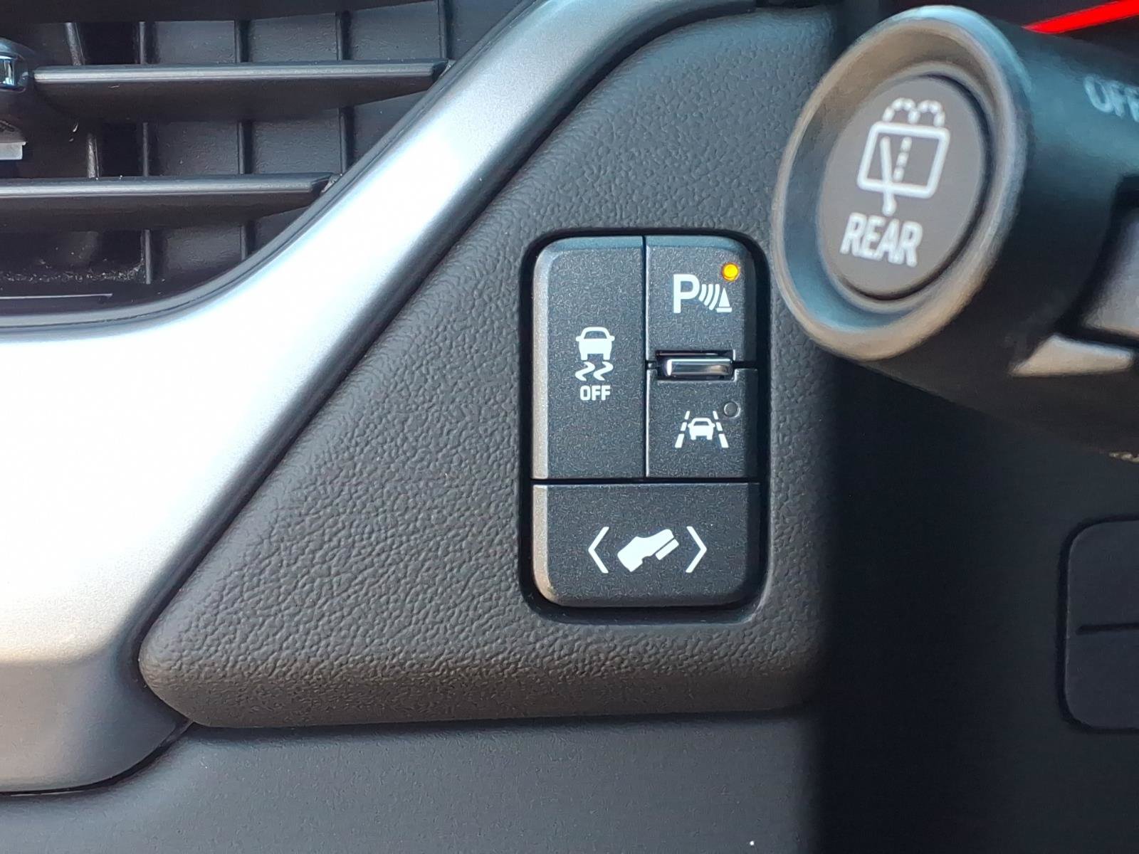 Used 2019 Chevrolet Suburban LT RWD image 30