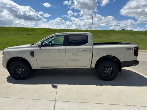 New 2026 Ford Ranger Lariat w/ FX4 Off-Road Package AWD/4WD image 13