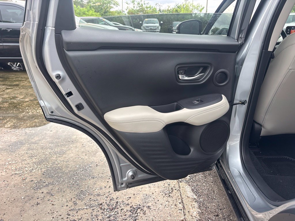Used 2024 Honda HR-V EX-L image 14