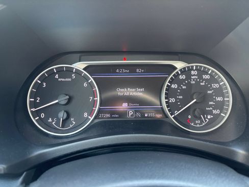 Used 2025 Nissan Sentra SV FWD image 38