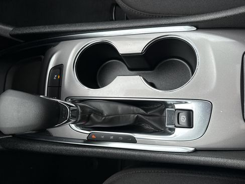 Certified 2024 Chevrolet Malibu LT FWD image 22